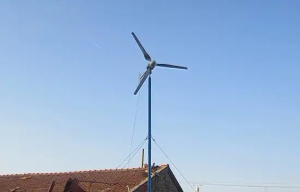 小型風(fēng)力發(fā)電機(jī)關(guān)鍵部位的特點(diǎn)